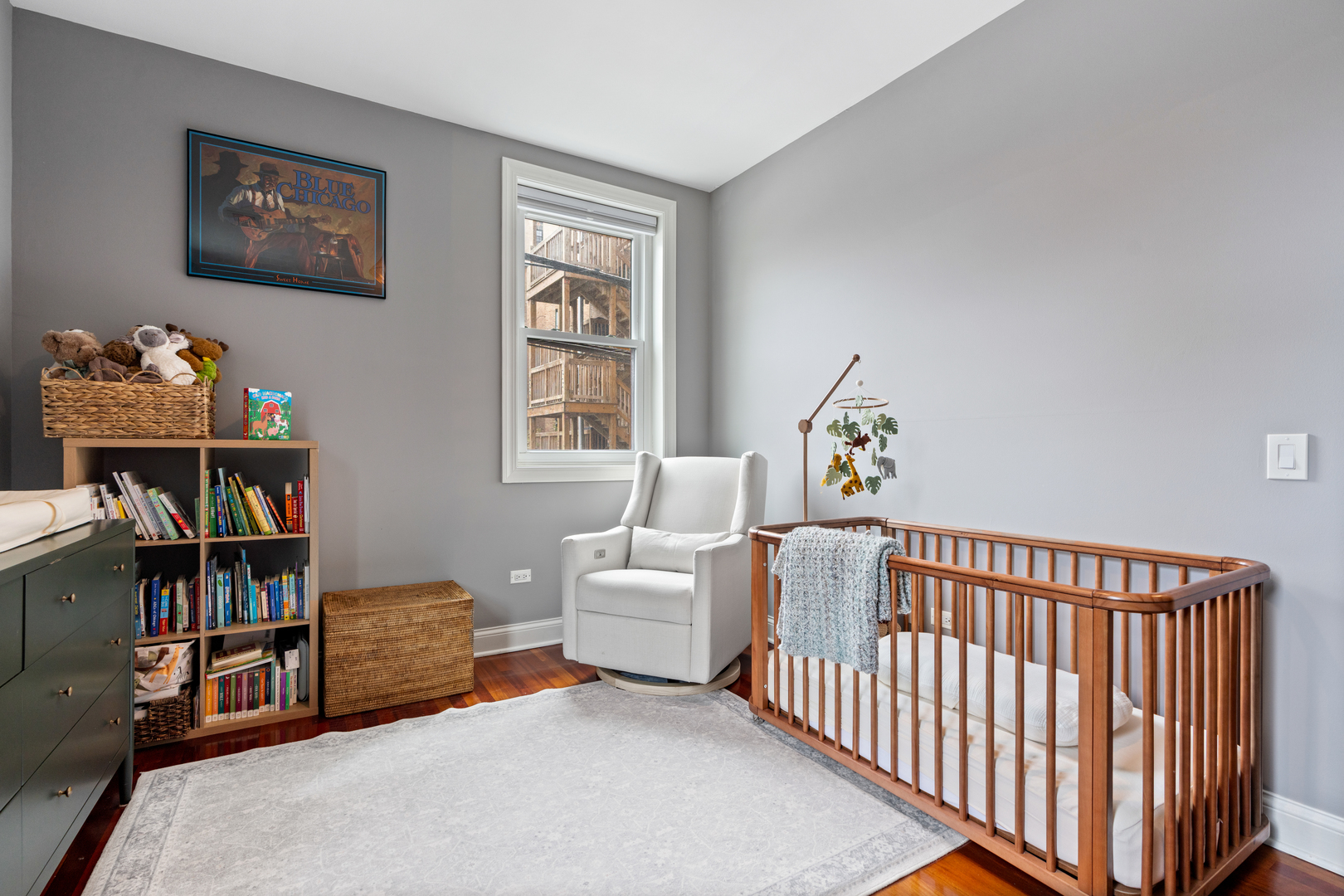 1056 W Lawrence Avenue 2c Property Photo 14