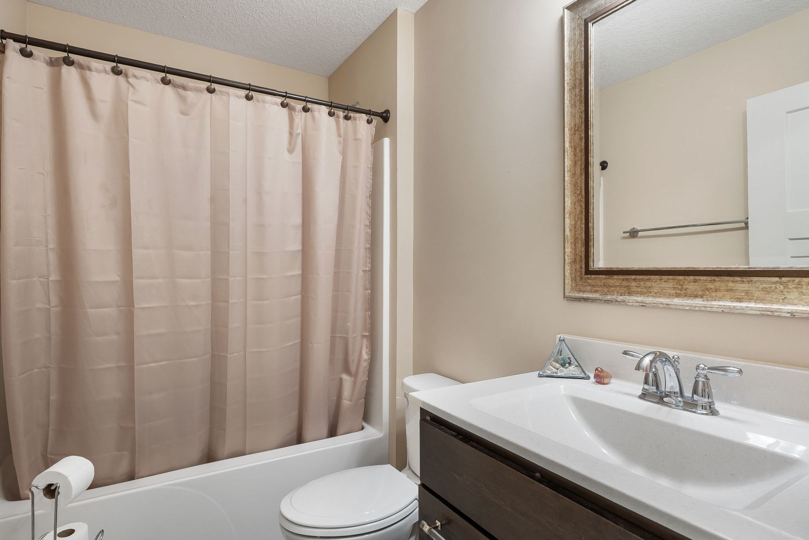 2535 Pheasant Creek Circle Property Photo 7