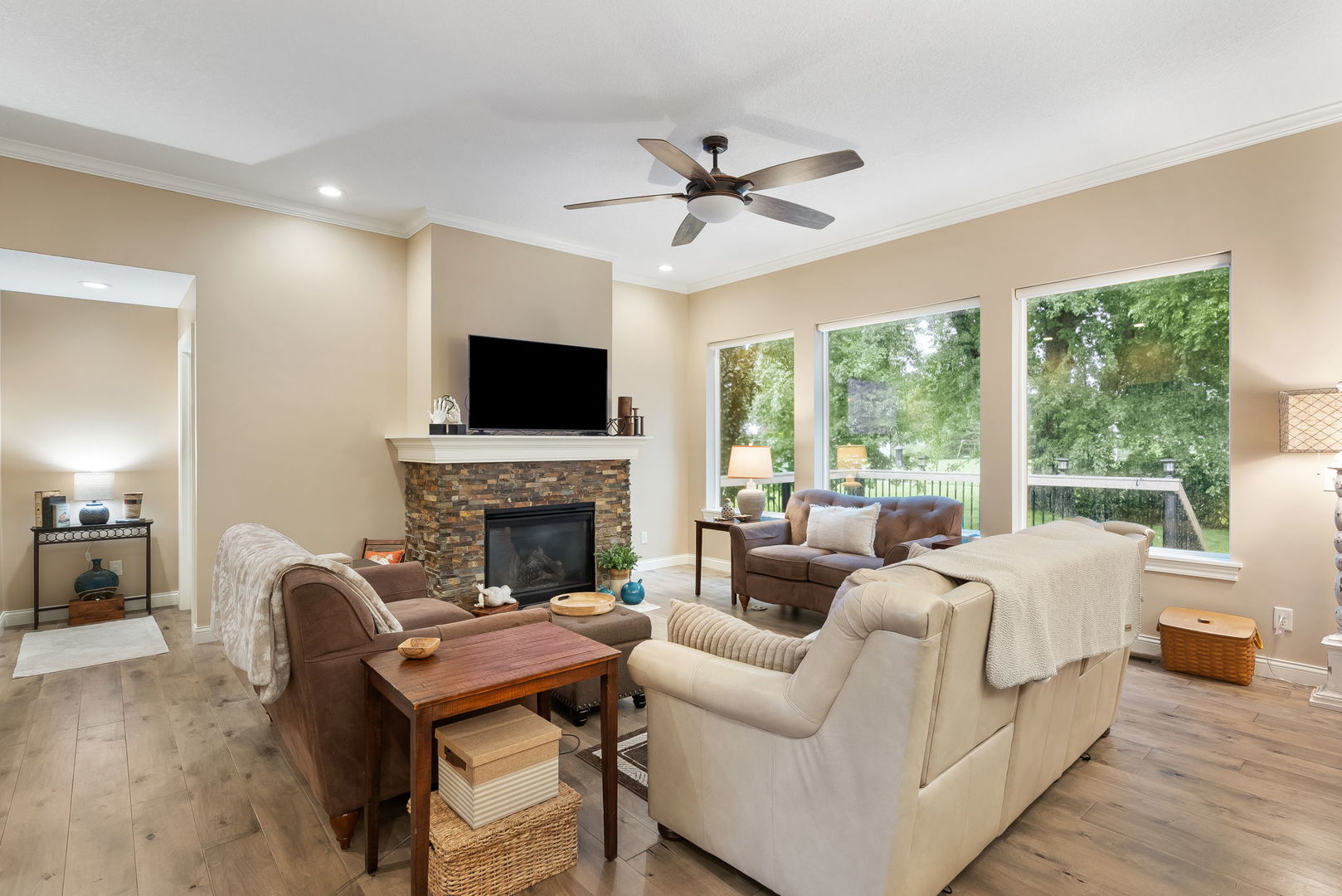 2535 Pheasant Creek Circle Property Photo 16