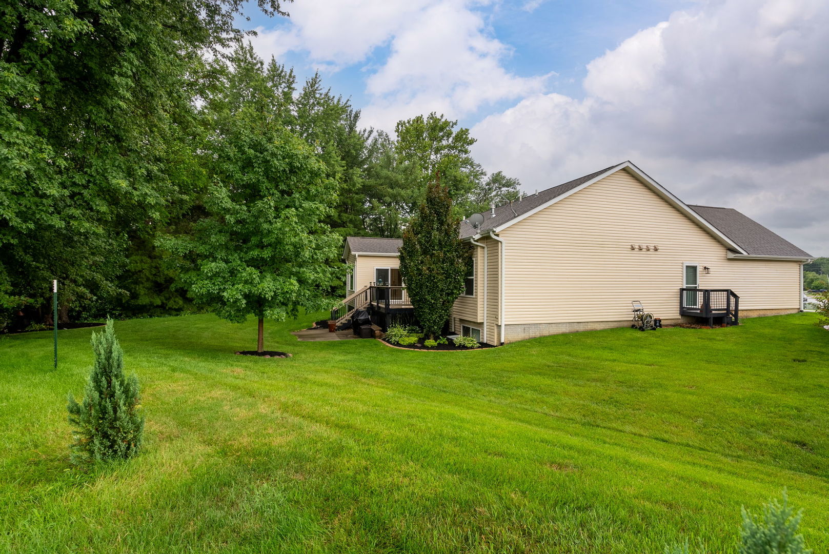2535 Pheasant Creek Circle Property Photo 33