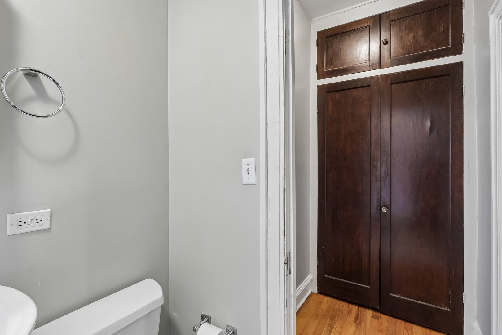 221 N Oak Park Avenue 2e Property Photo 10