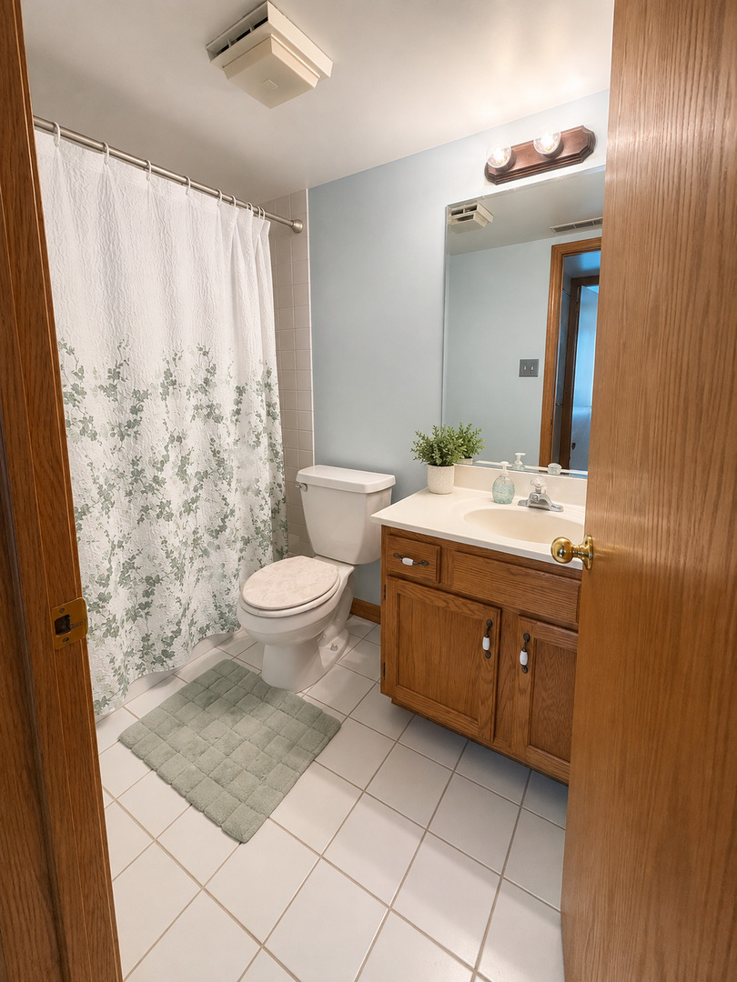 7935 W 90th Street 1a Property Photo 12