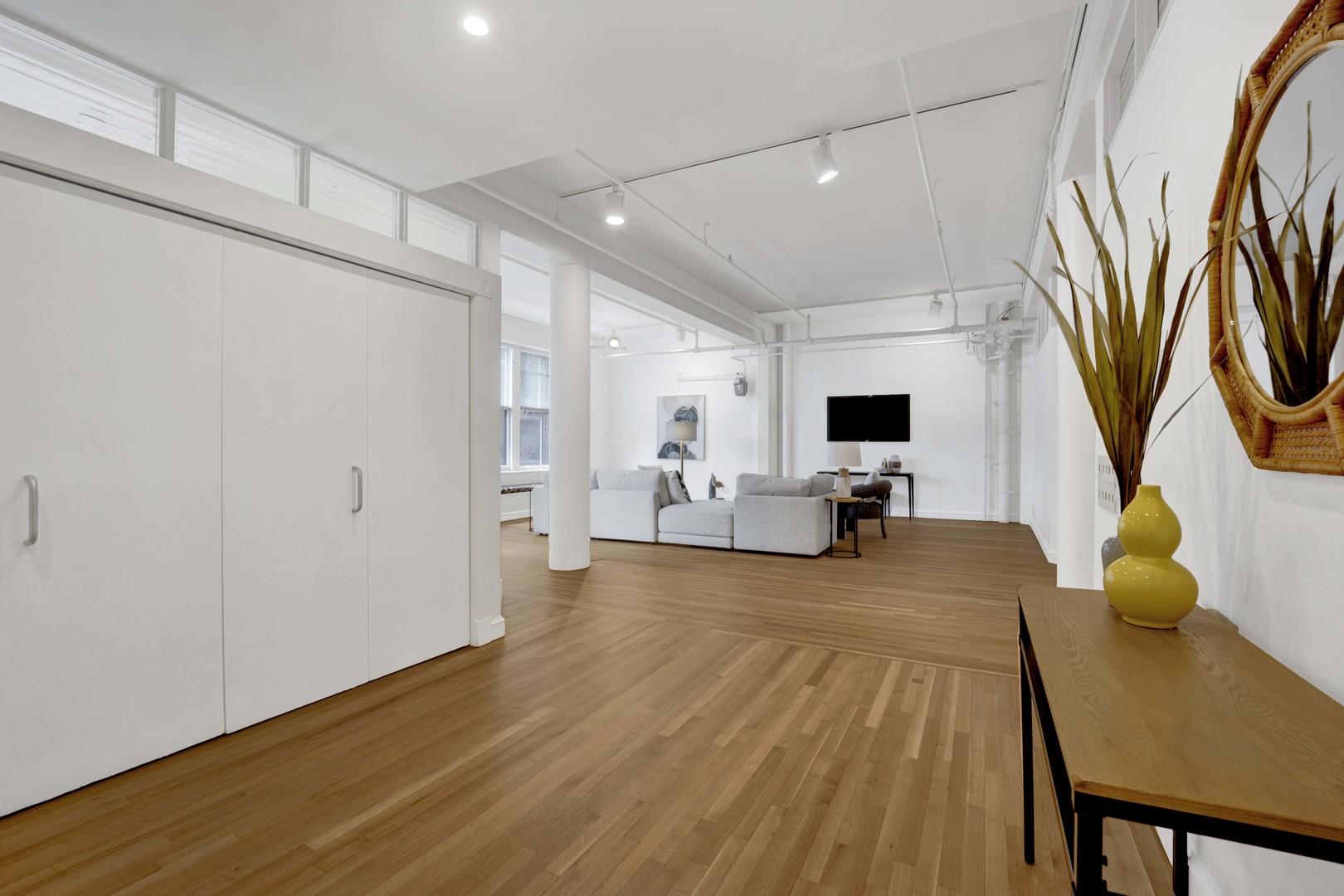 727 S Dearborn Street 311 Property Photo 6