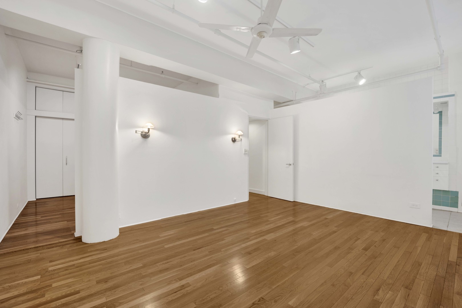 727 S Dearborn Street 311 Property Photo 28
