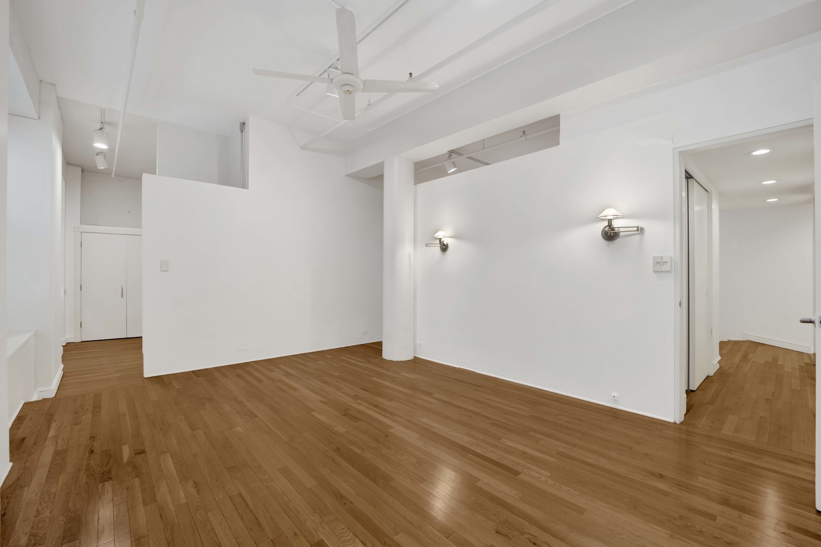 727 S Dearborn Street 311 Property Photo 30