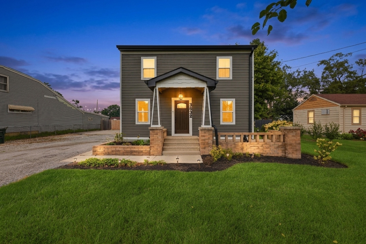 3632 Blackstone Avenue Property Photo 1