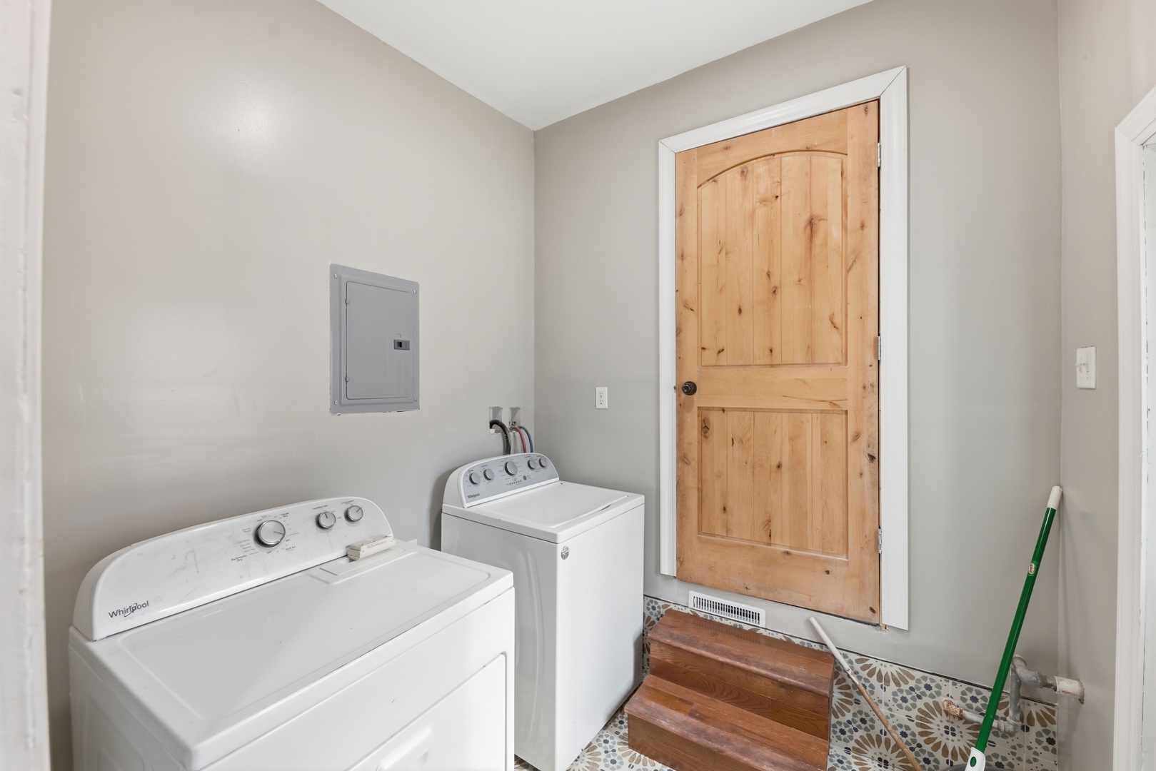 3632 Blackstone Avenue Property Photo 15