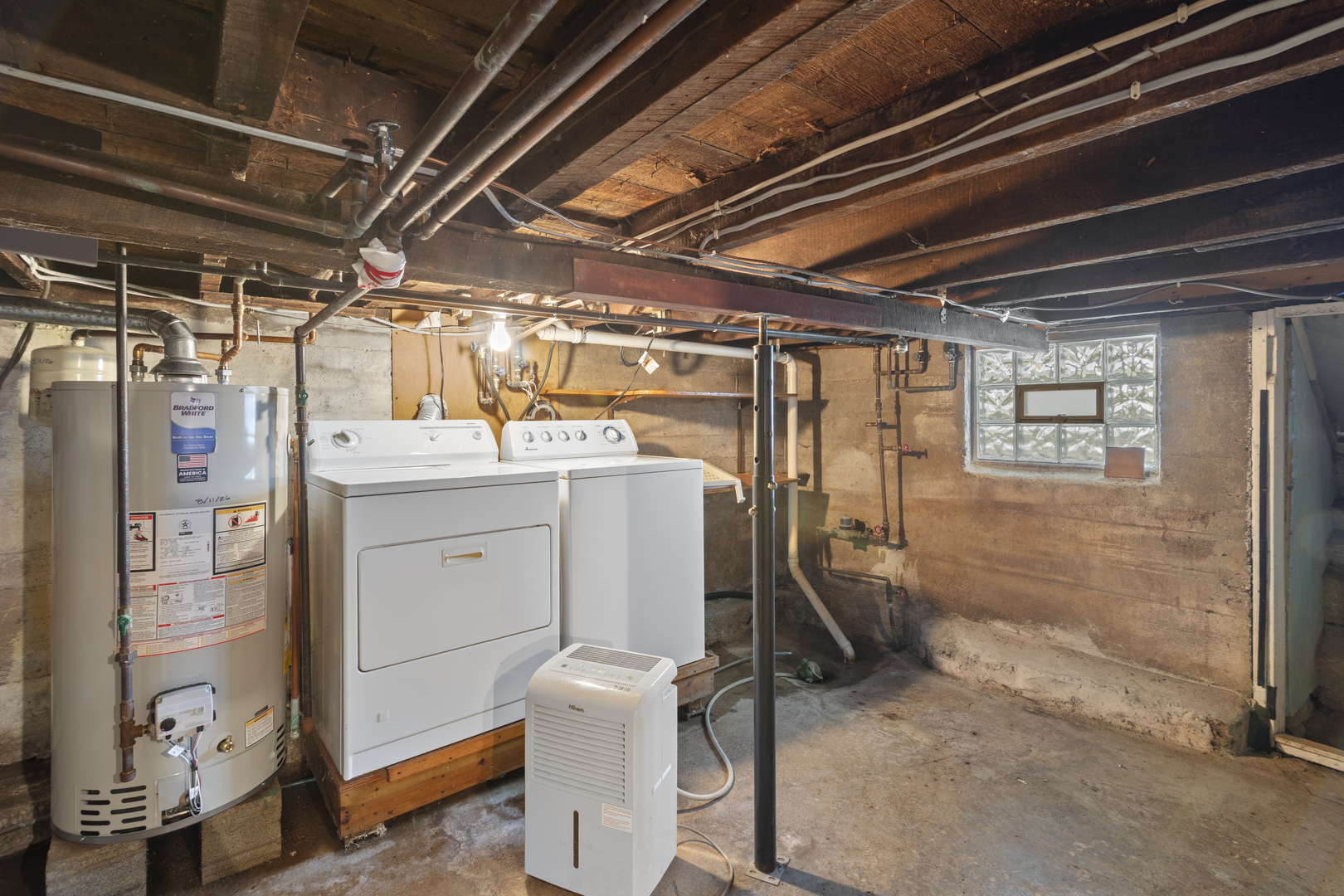 100 Burlington Street Property Photo 19