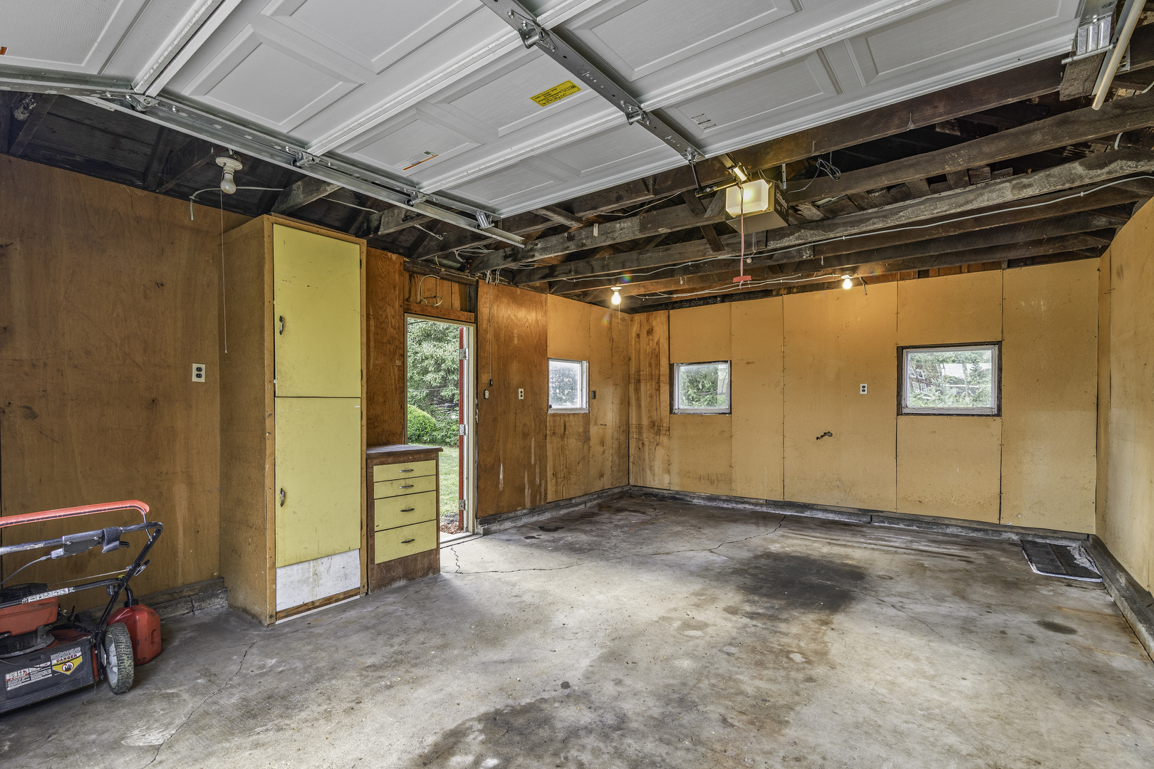100 Burlington Street Property Photo 27