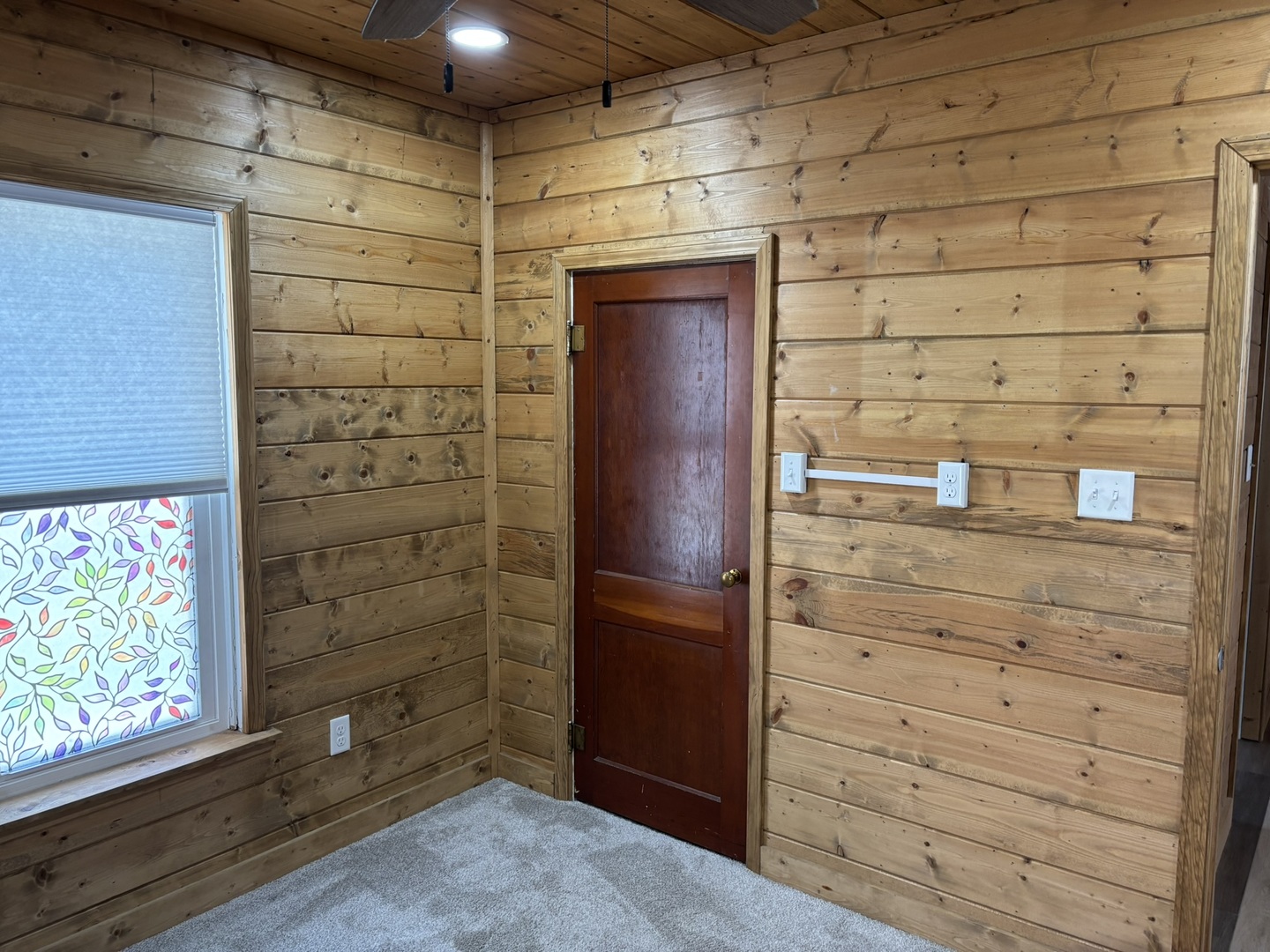 207 S Washington Street Property Photo 19