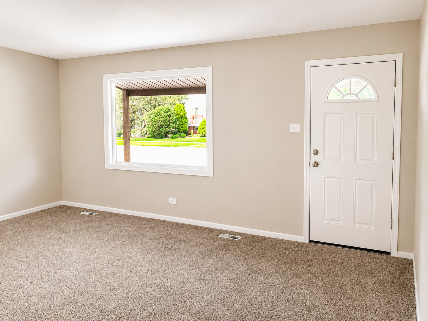 16908 Laramie Avenue Property Photo 4