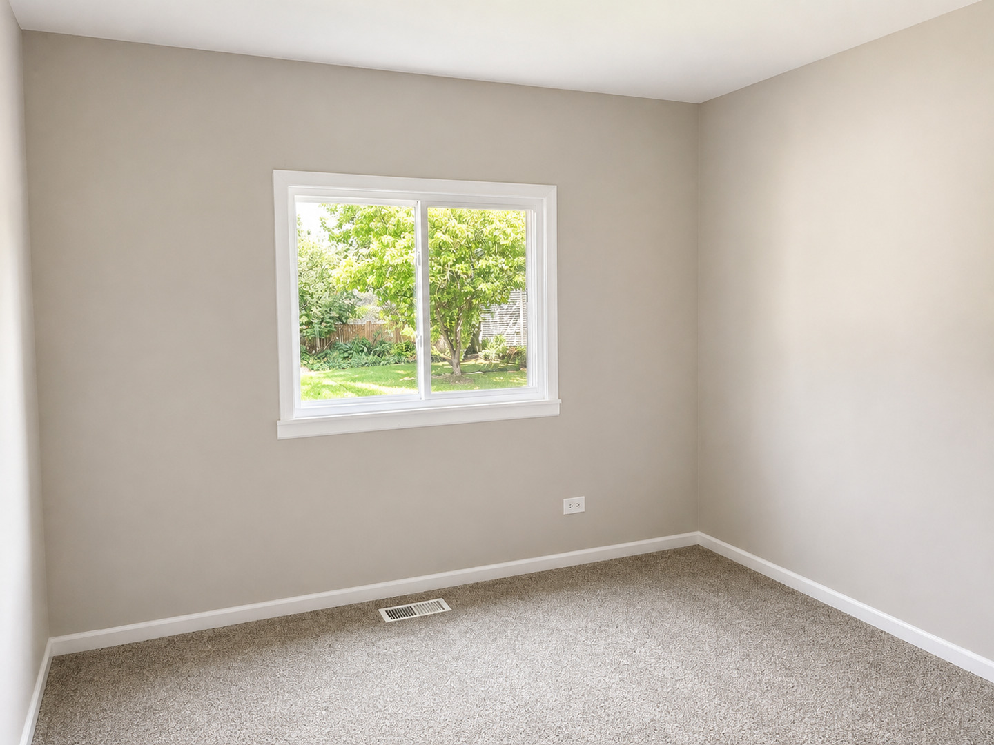 16908 Laramie Avenue Property Photo 13
