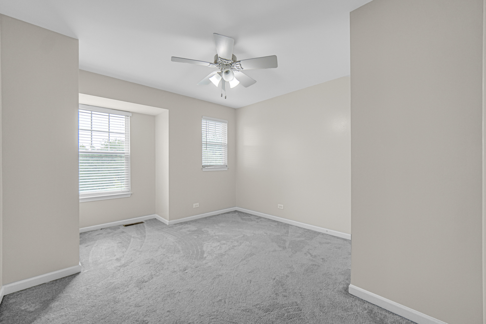 3335 Kentshire Circle Property Photo 10