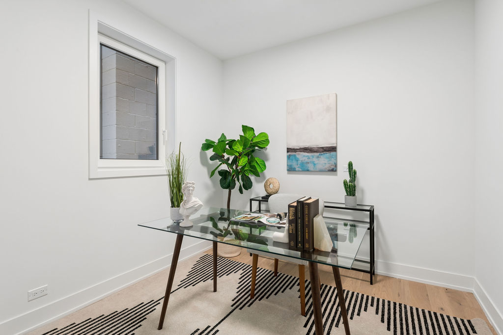 1656 N Bosworth Avenue 3s Property Photo 13