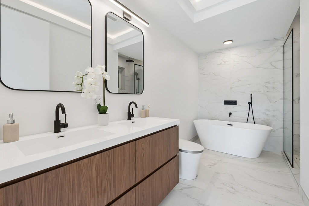 1656 N Bosworth Avenue 3s Property Photo 17