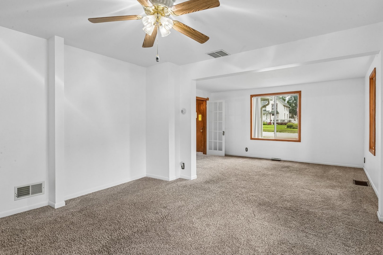 11806 Maple Avenue Property Photo 22