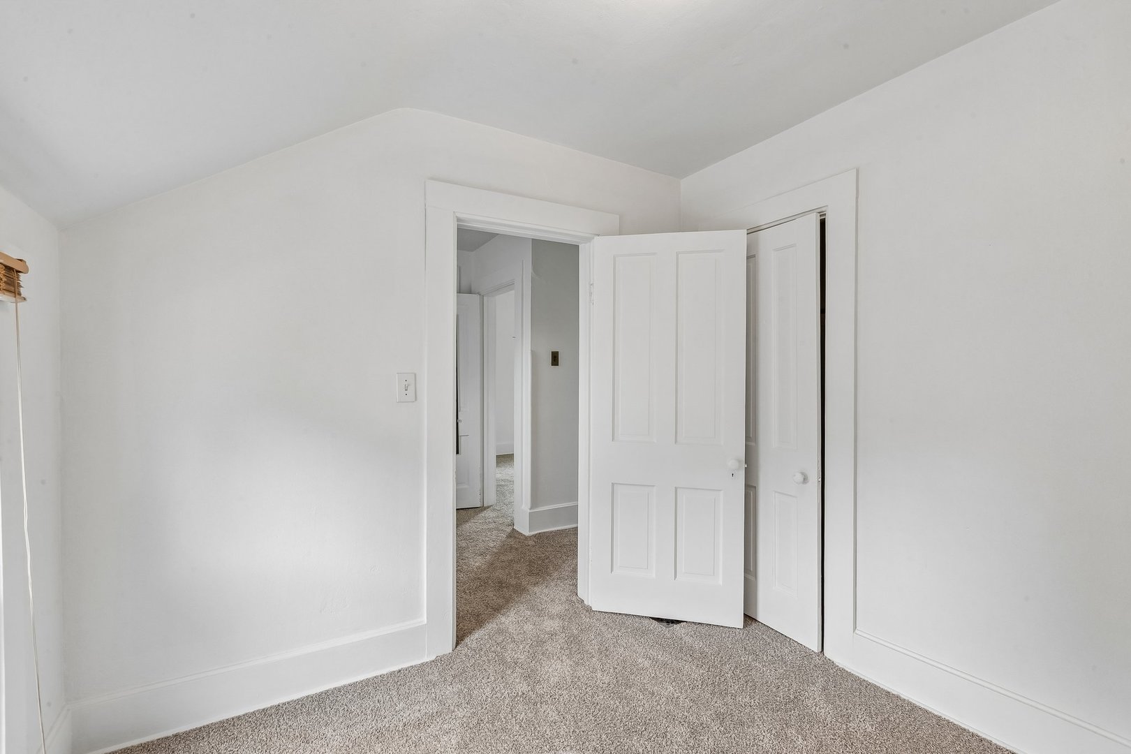 11806 Maple Avenue Property Photo 30