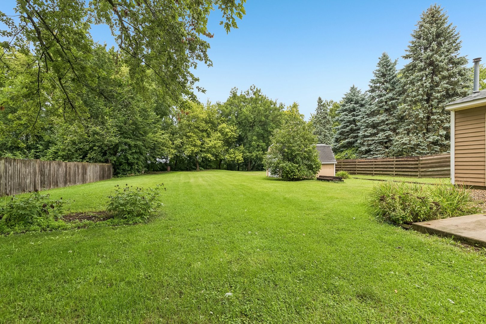 11806 Maple Avenue Property Photo 39