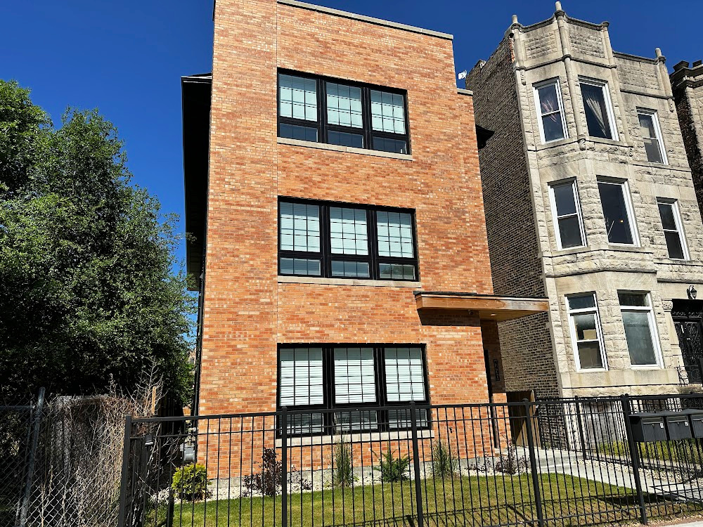 4420 S Prairie Avenue 1 Property Photo 1