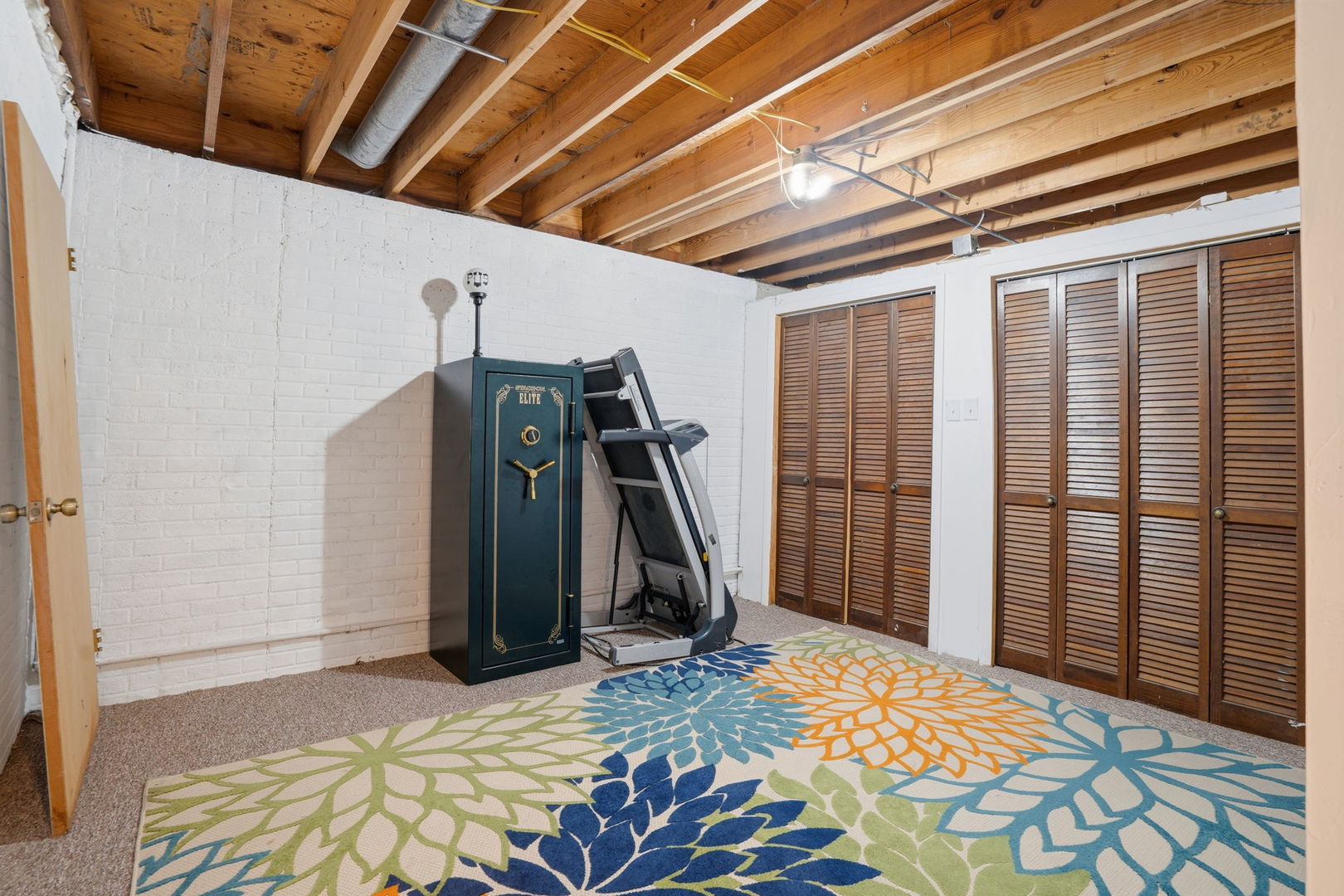 1503 W 46th Place Property Photo 21