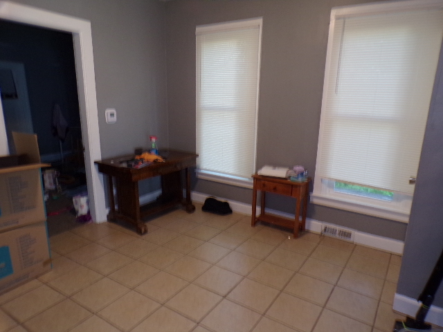 710 E 13th Street Property Photo 5