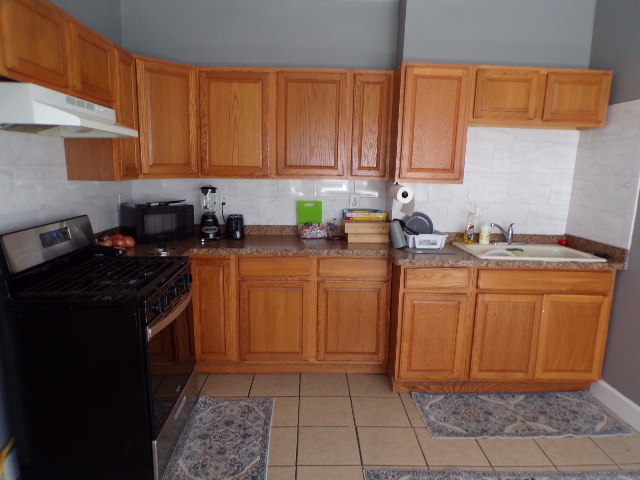 710 E 13th Street Property Photo 6