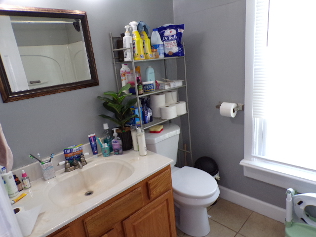 710 E 13th Street Property Photo 18