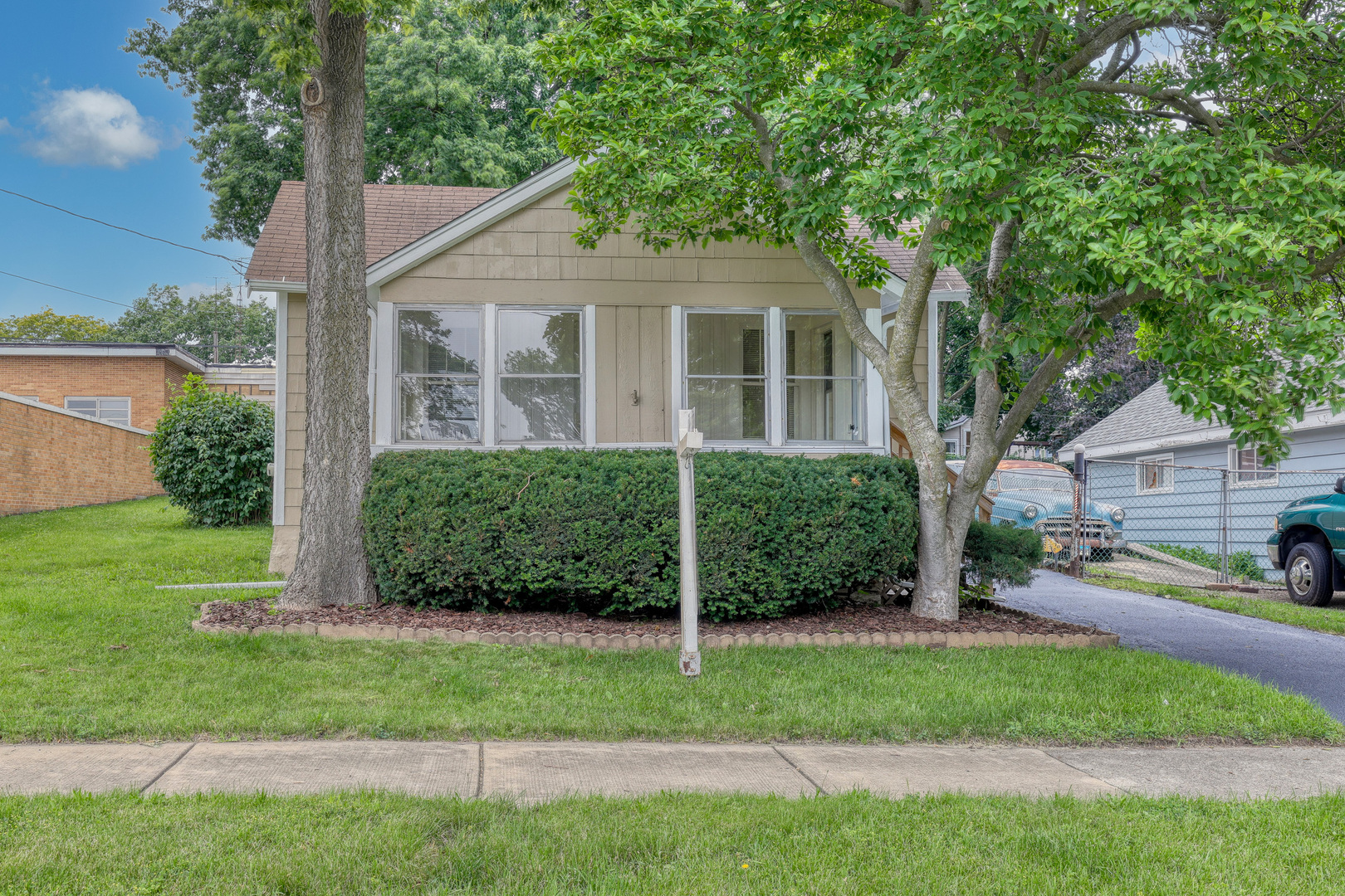 947 Mason Avenue Property Photo 1
