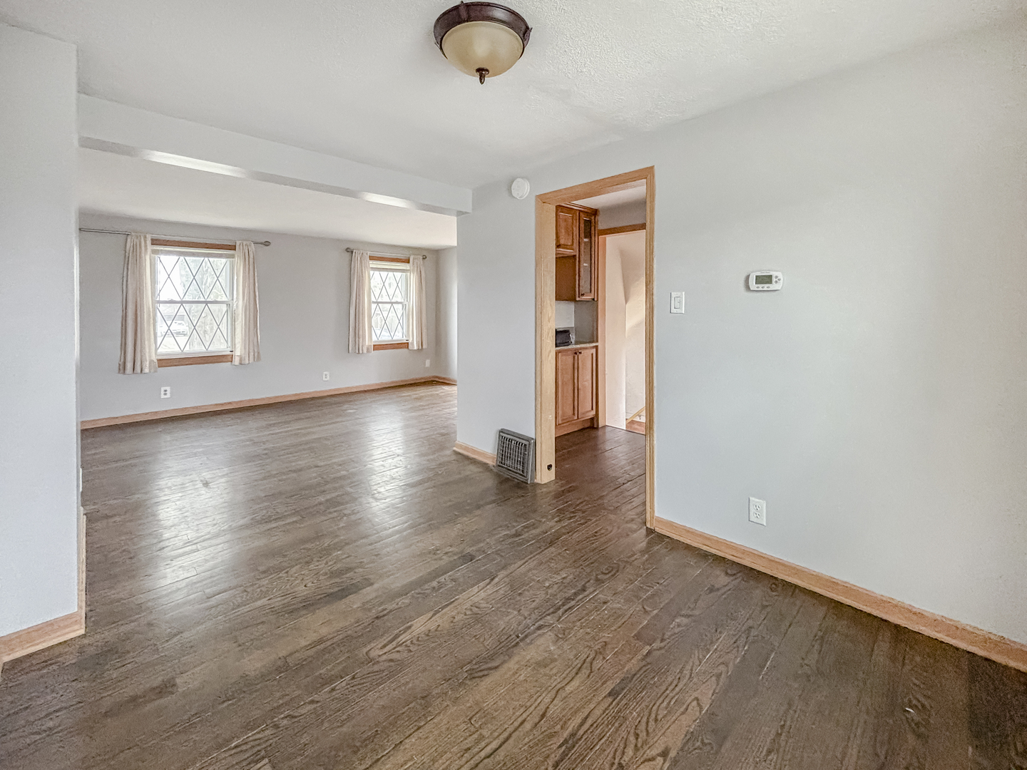 5156 W 63rd Place Property Photo 8