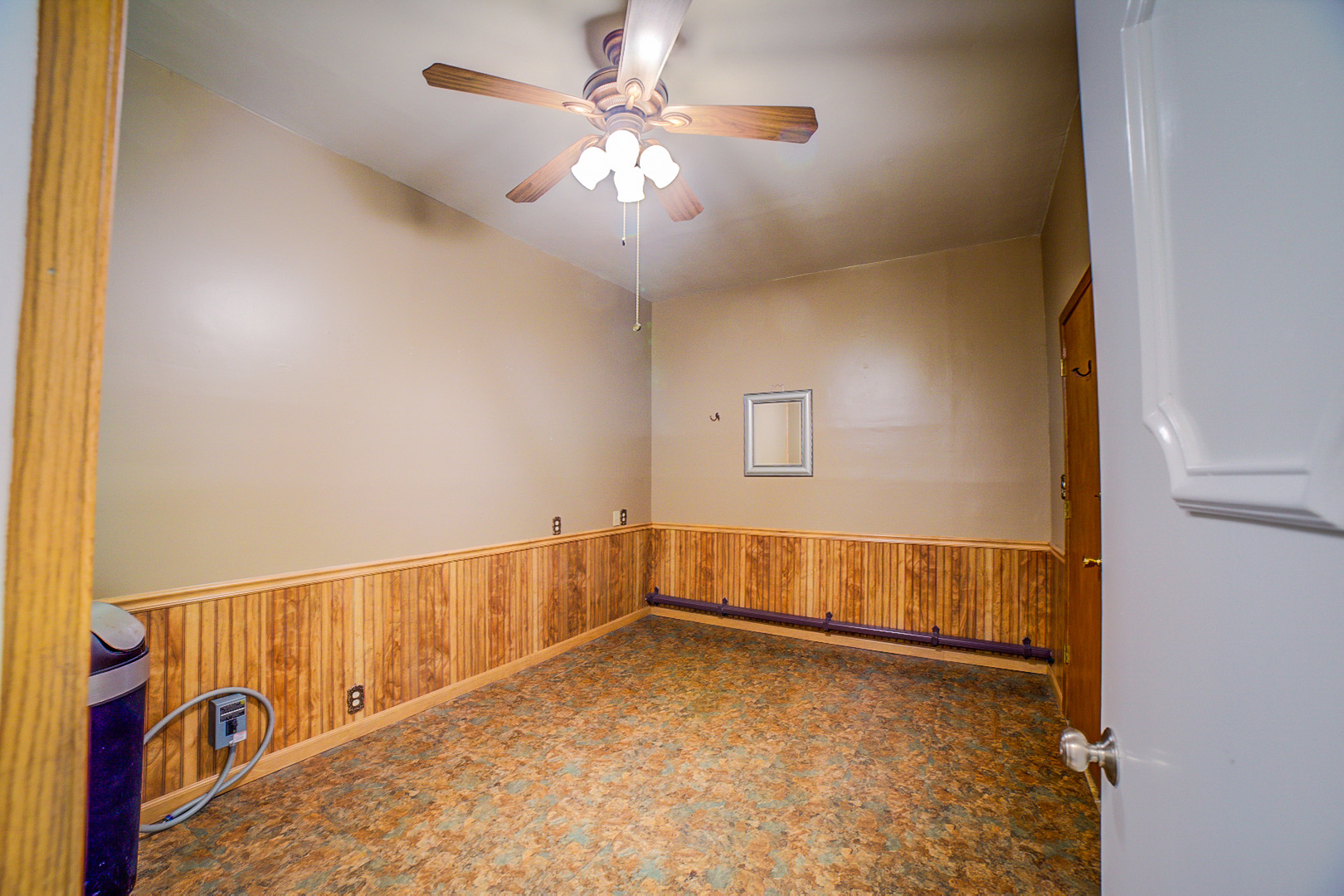 113 W Garfield Avenue Property Photo 17