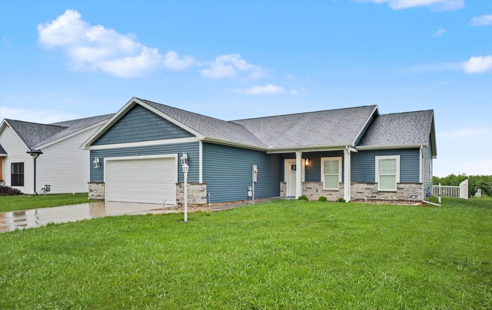3704 Boulder Ridge Drive Property Photo 2