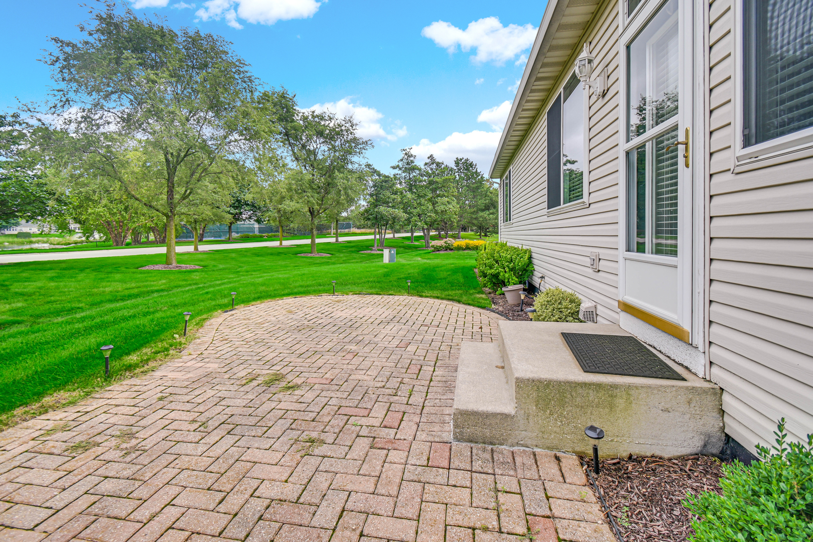 735 Pentwater Road Property Photo 3