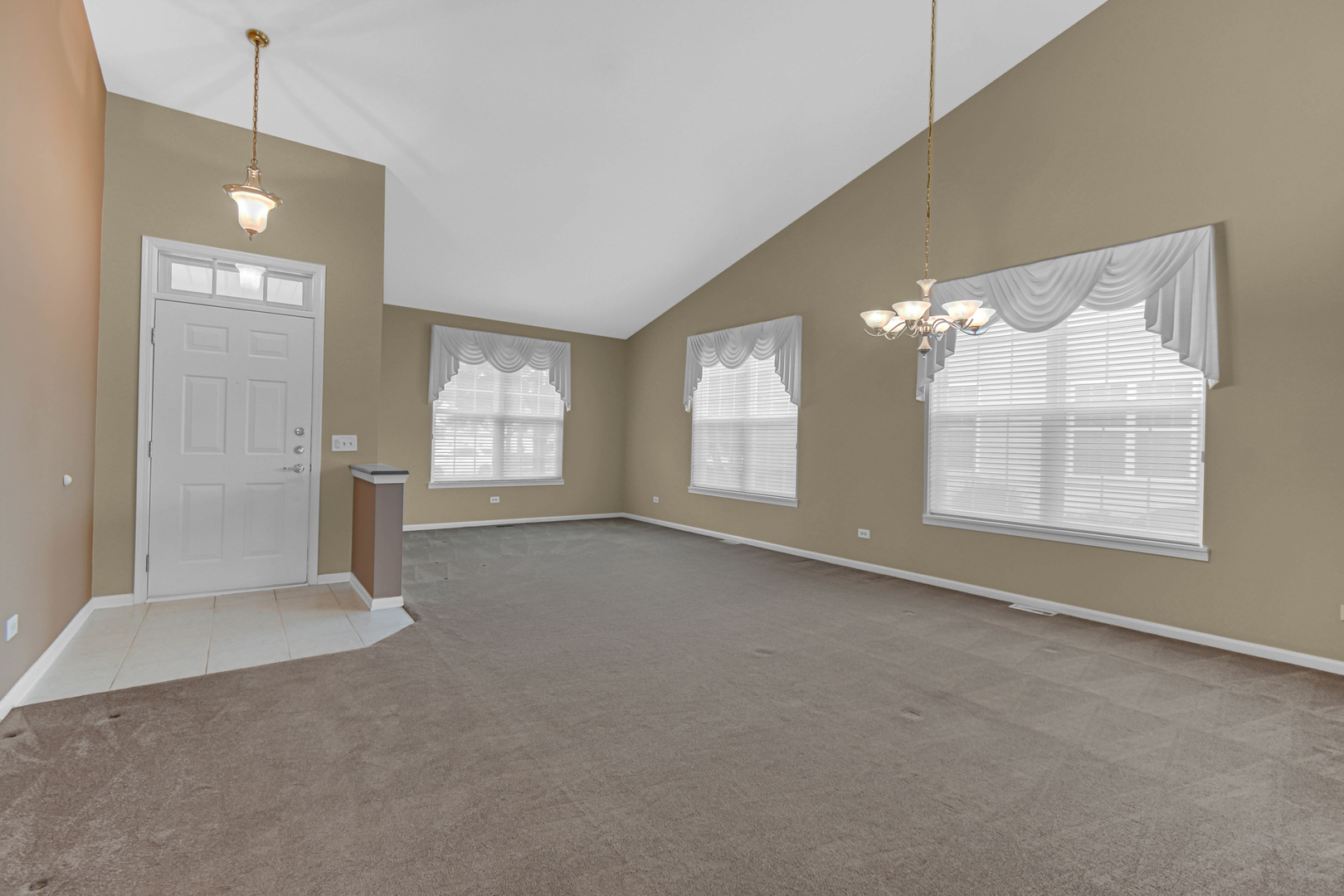 735 Pentwater Road Property Photo 6