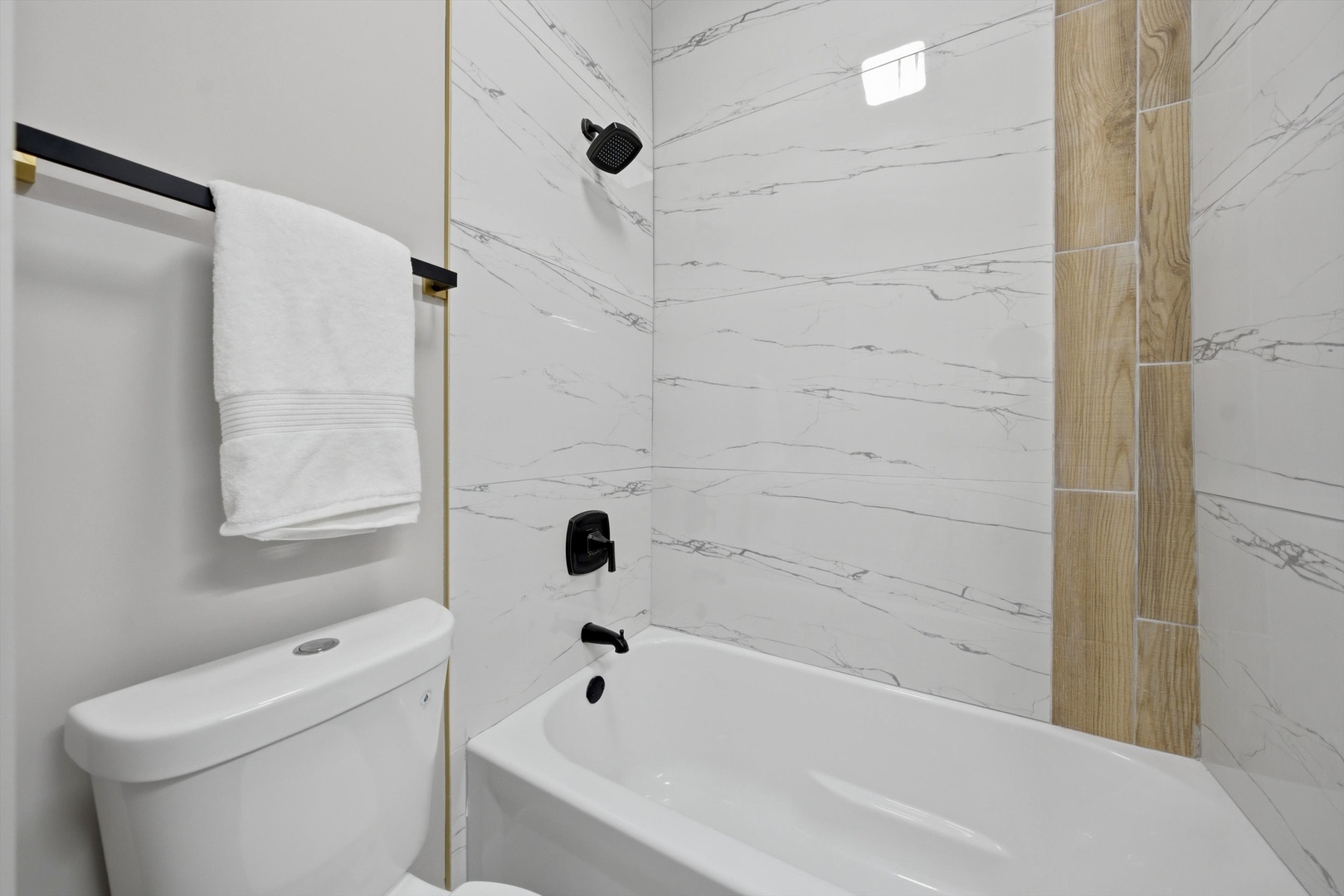 10546 S Avenue J Property Photo 14
