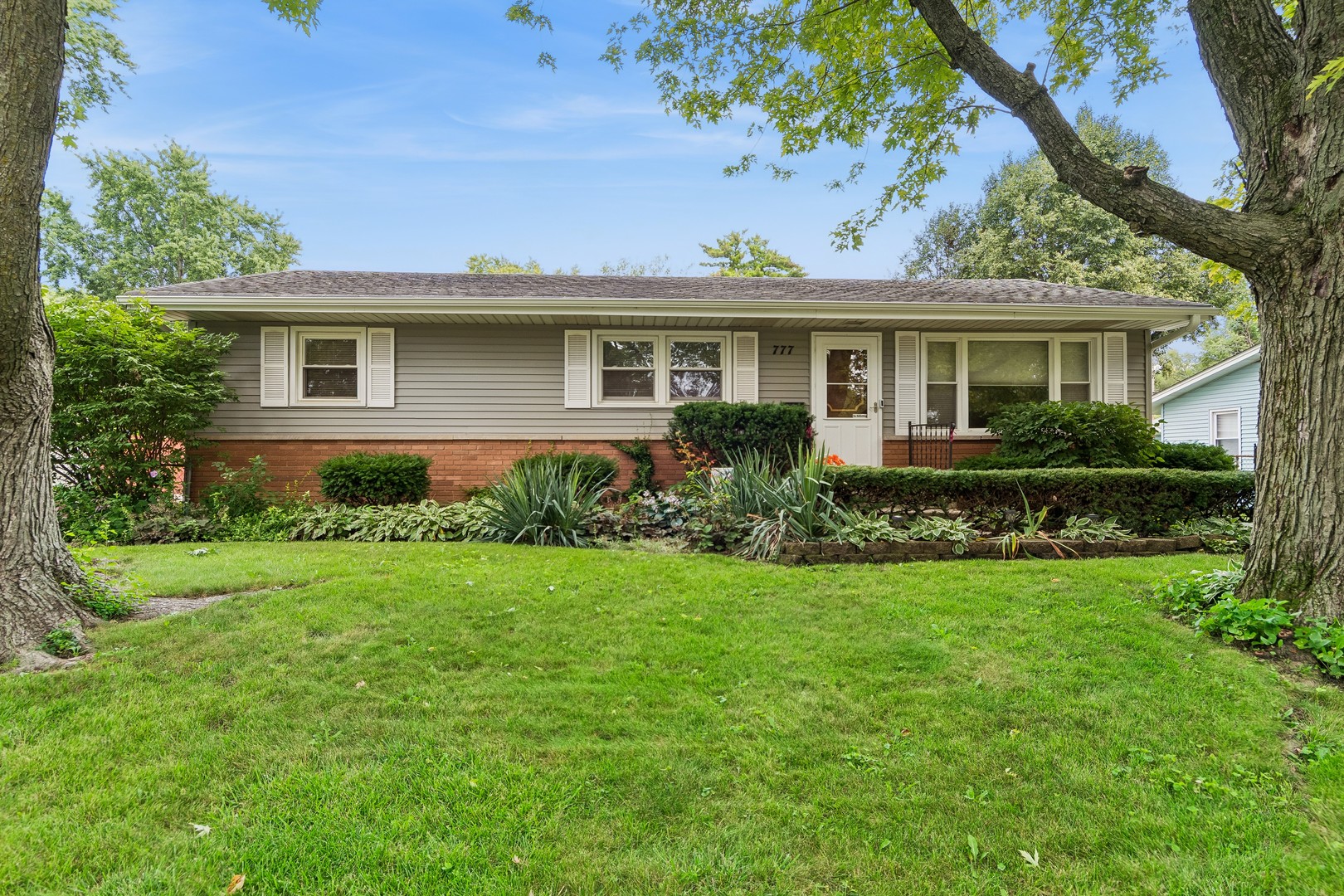 777 Redwood Drive Property Photo 1