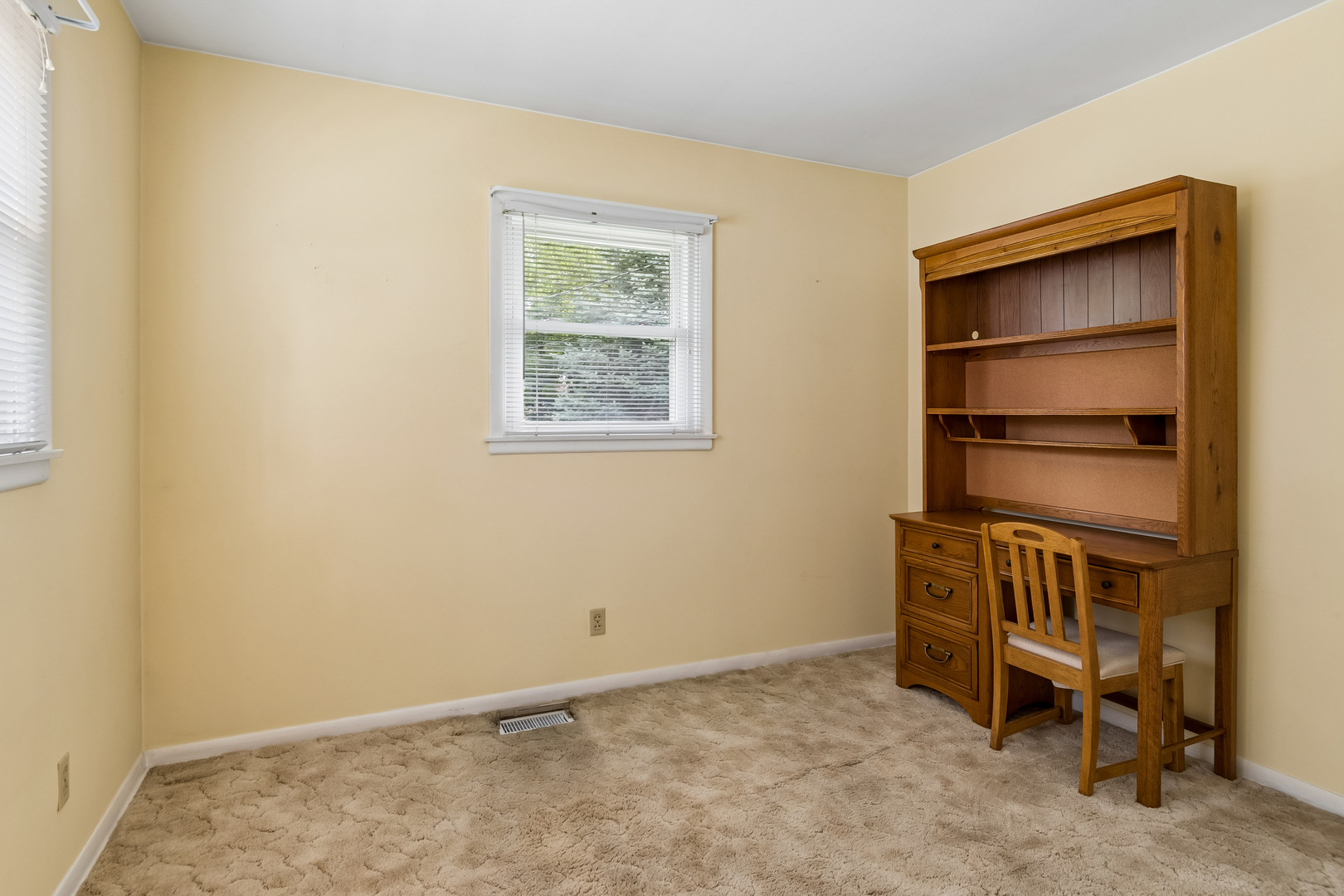 777 Redwood Drive Property Photo 10