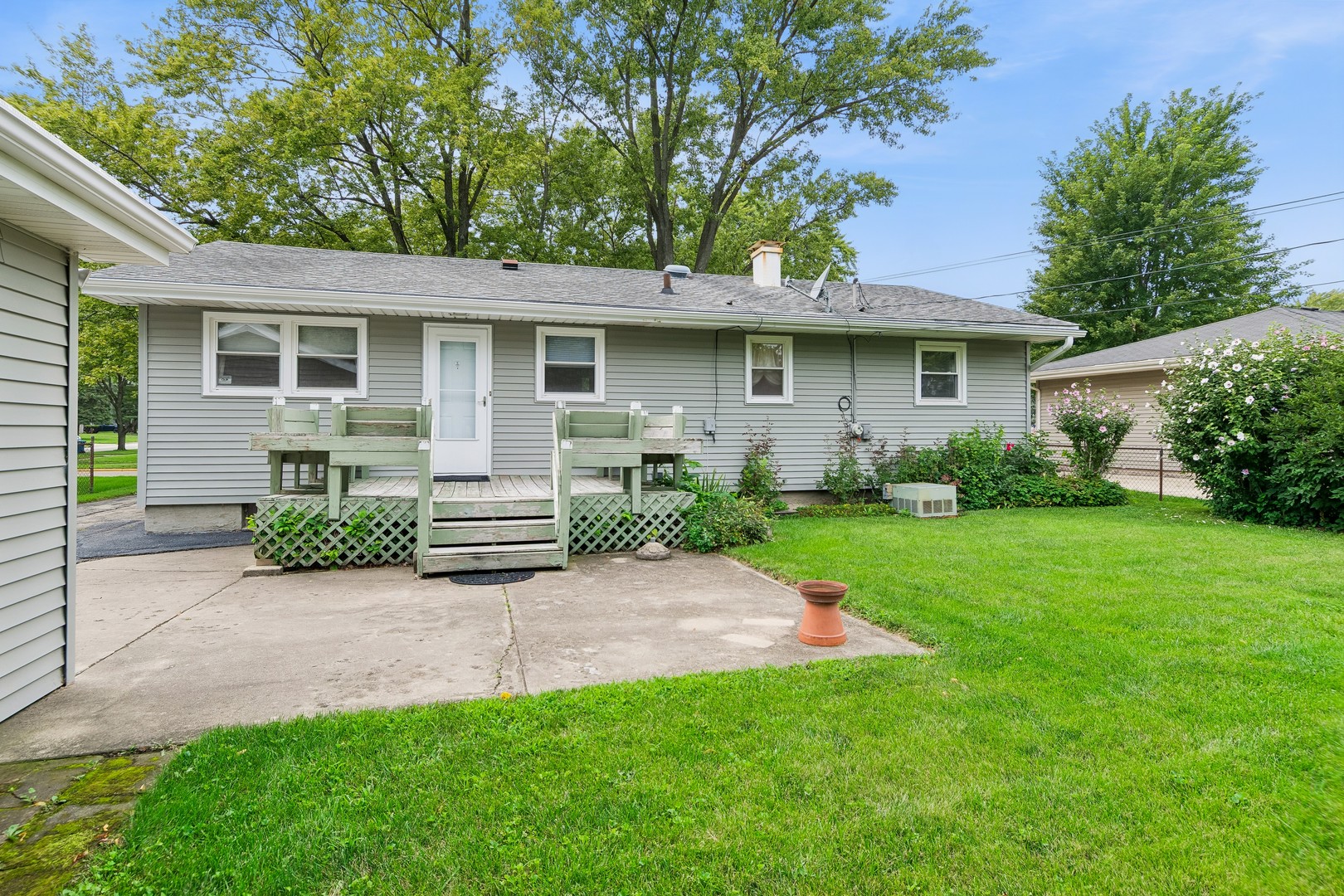 777 Redwood Drive Property Photo 16