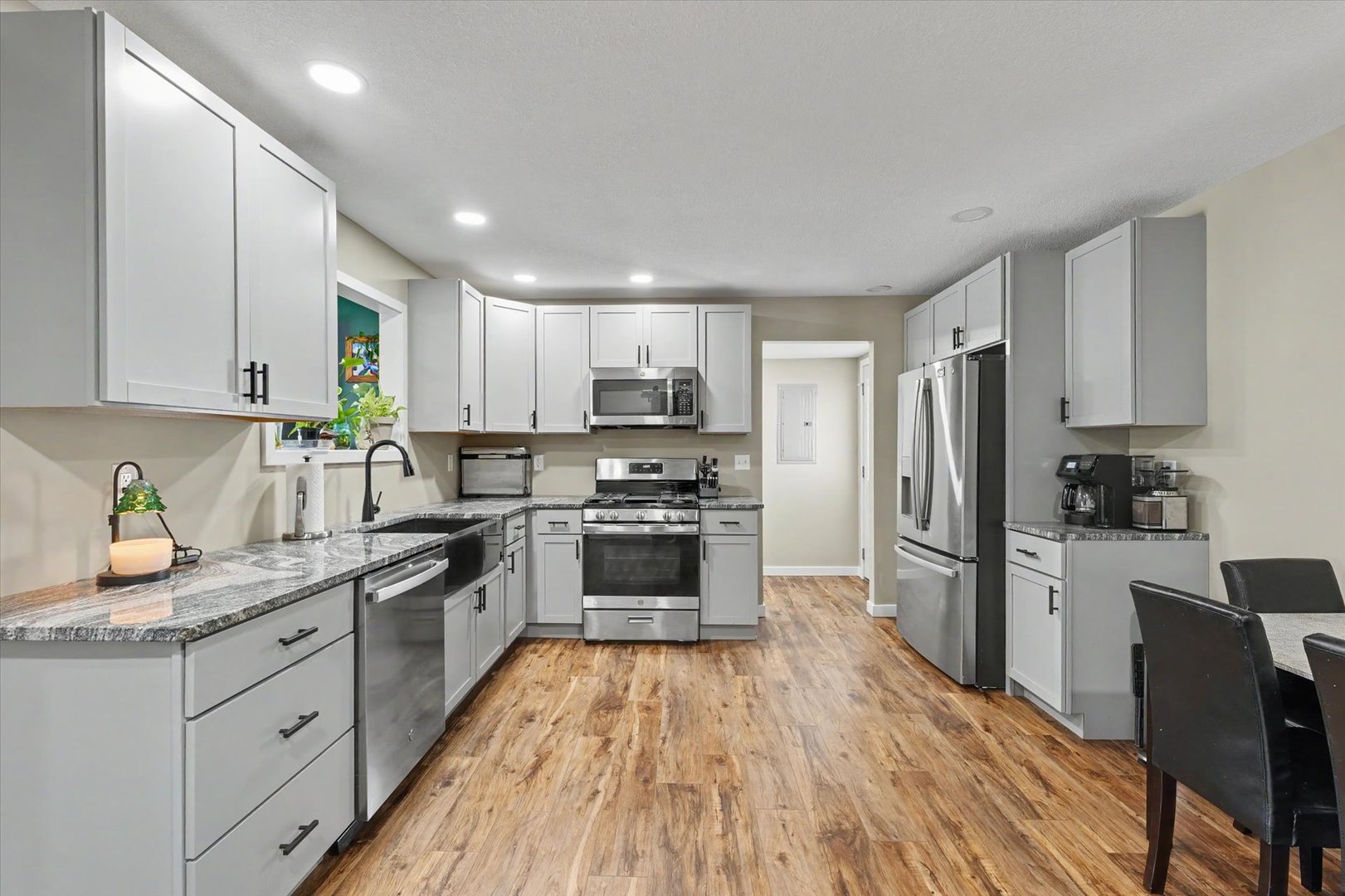 205 S Washington Street Property Photo 15