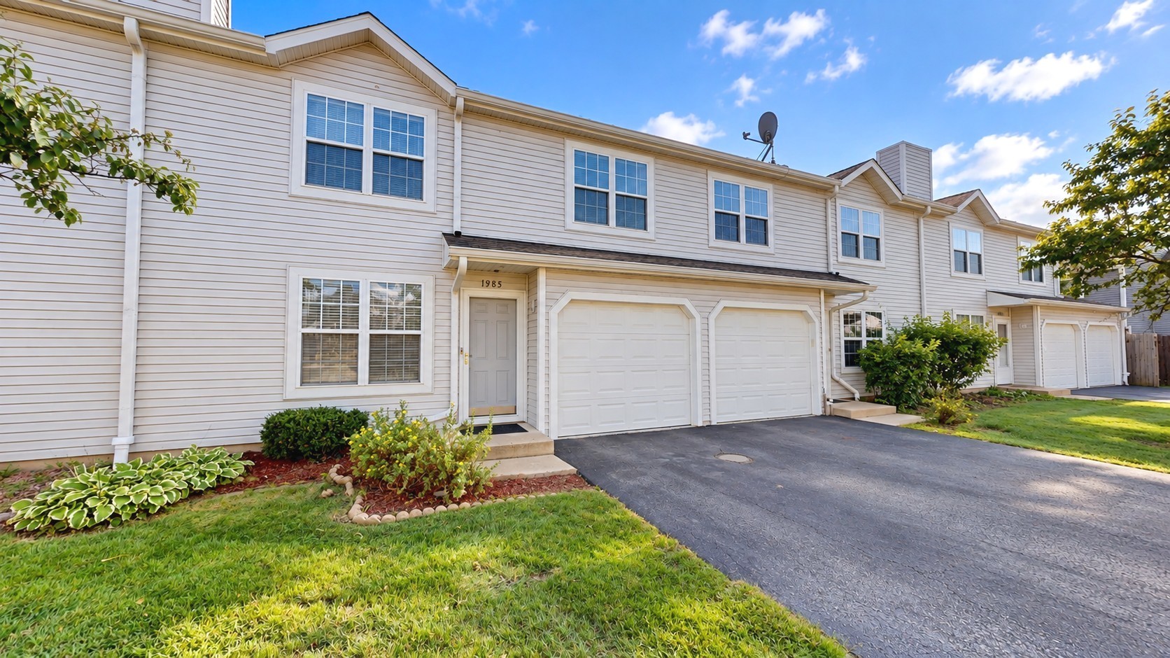 1985 Westview Lane