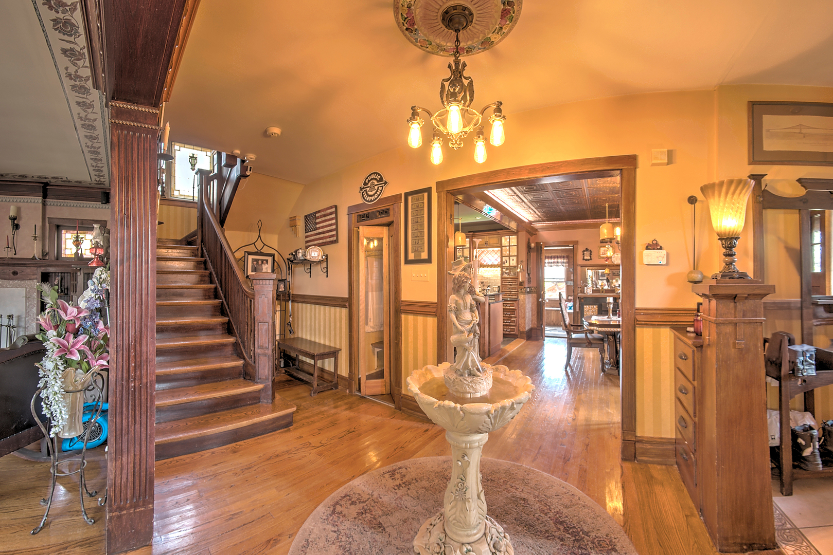 10127 S Hoyne Avenue Property Photo 6
