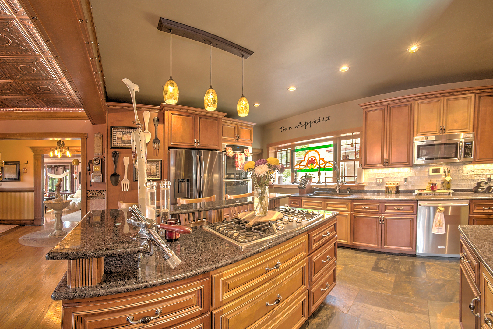 10127 S Hoyne Avenue Property Photo 9