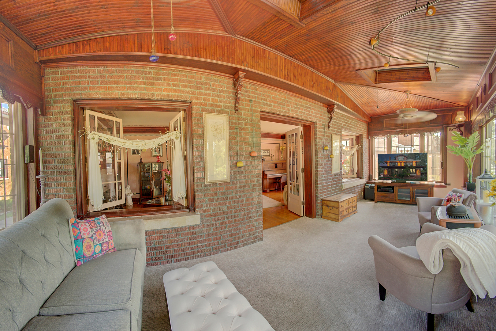 10127 S Hoyne Avenue Property Photo 15