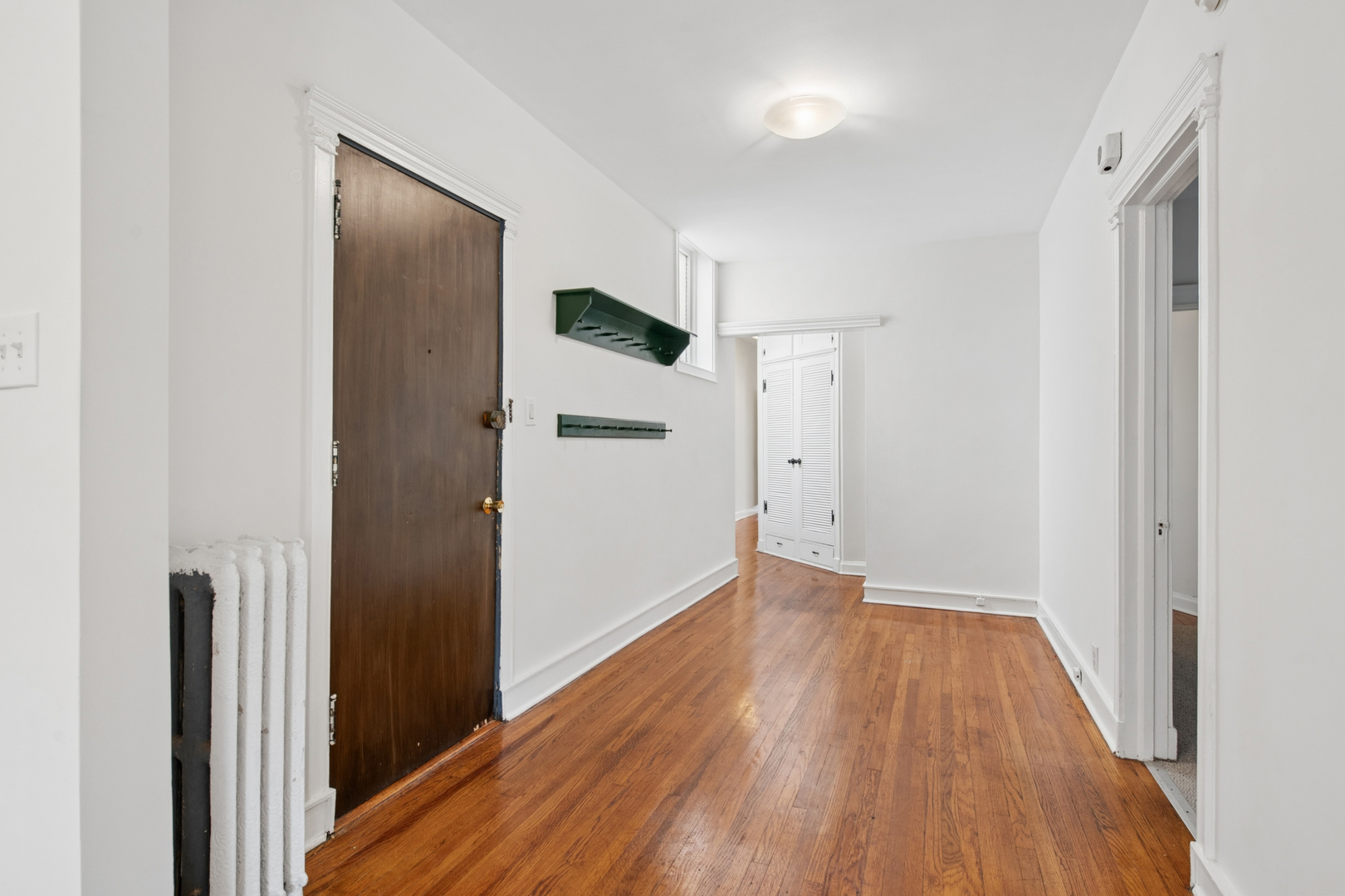 5715 S Blackstone Avenue 2s Property Photo 6
