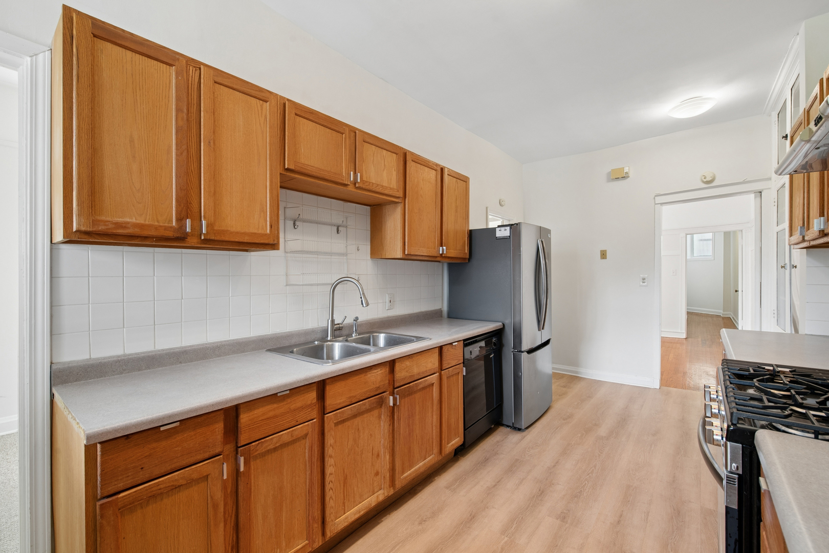 5715 S Blackstone Avenue 2s Property Photo 14