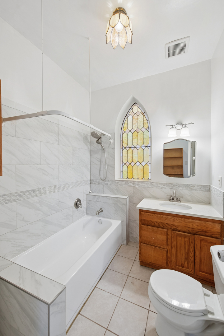 5715 S Blackstone Avenue 2s Property Photo 22