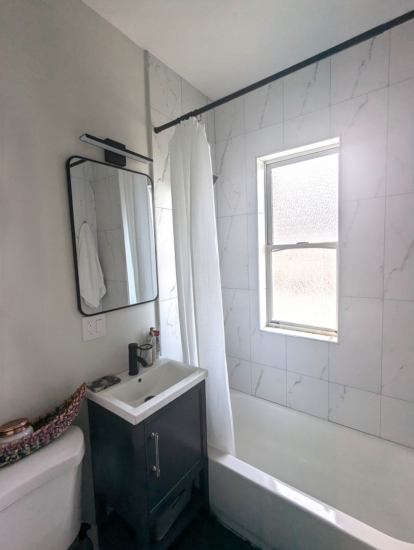 958 N Winchester Avenue 3n Property Photo 10