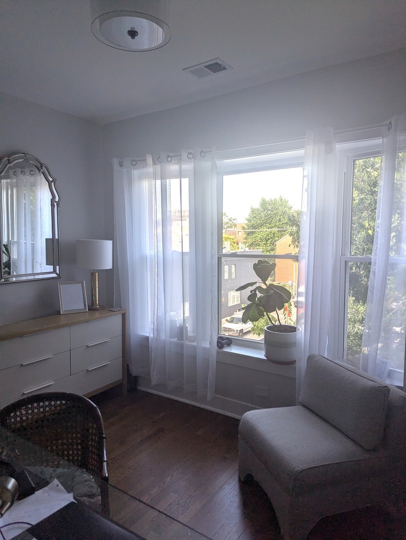 958 N Winchester Avenue 3n Property Photo 12