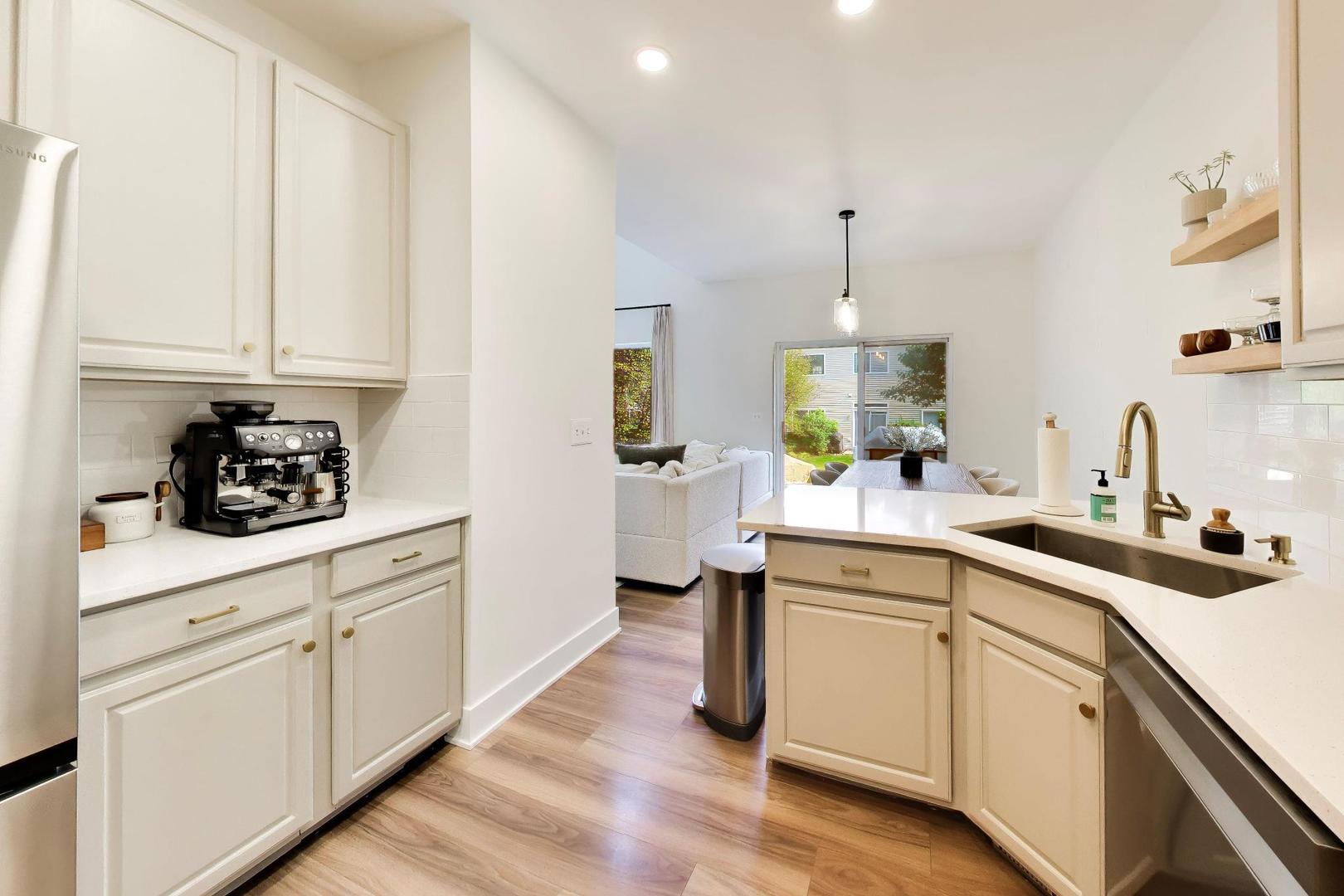 17576 Gilbert Drive Property Photo 10