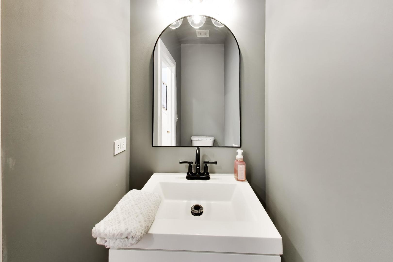 17576 Gilbert Drive Property Photo 12