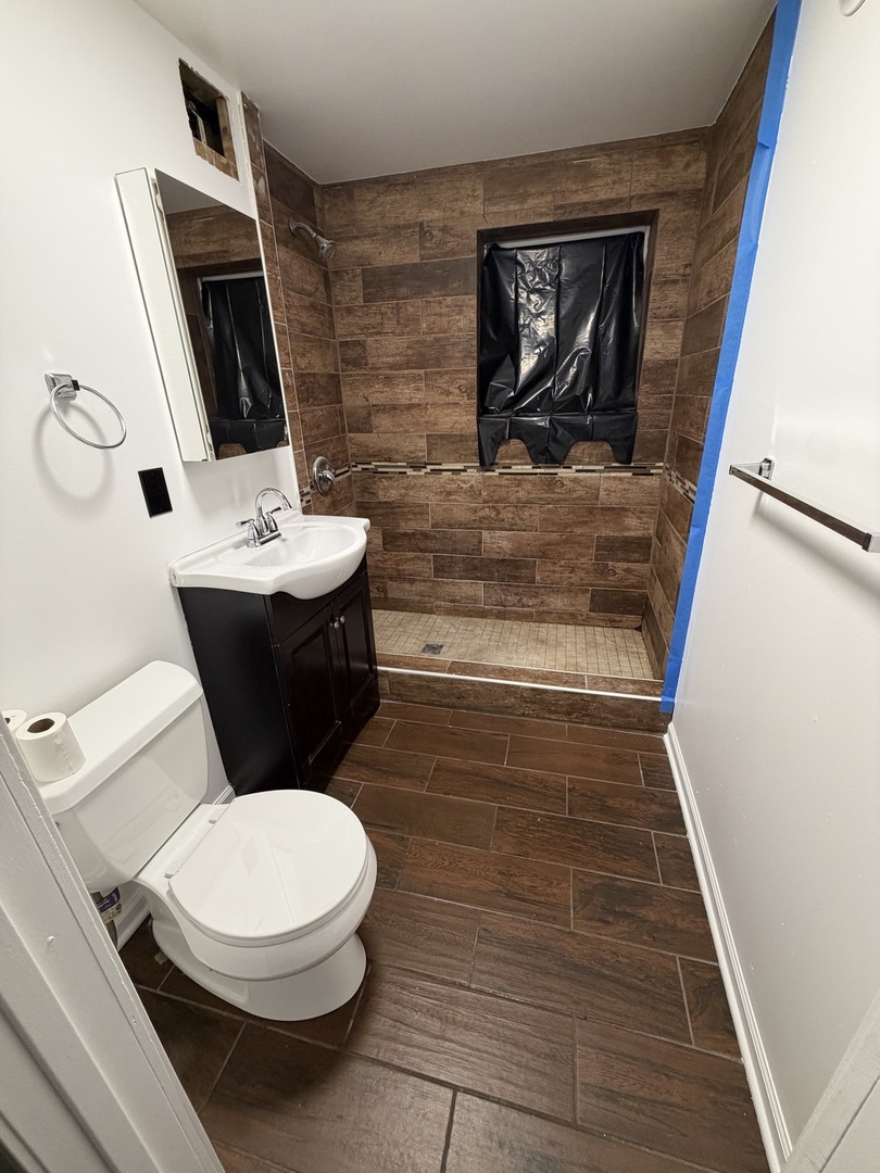 6125 S Champlain Avenue G Property Photo 6